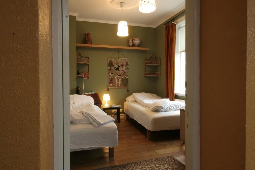 Our House Guesthouse Рейкьявик Номер фото