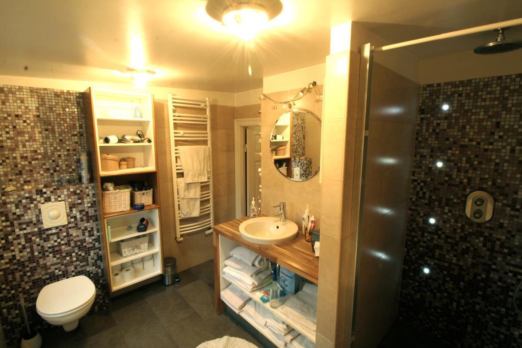 Our House Guesthouse Рейкьявик Номер фото